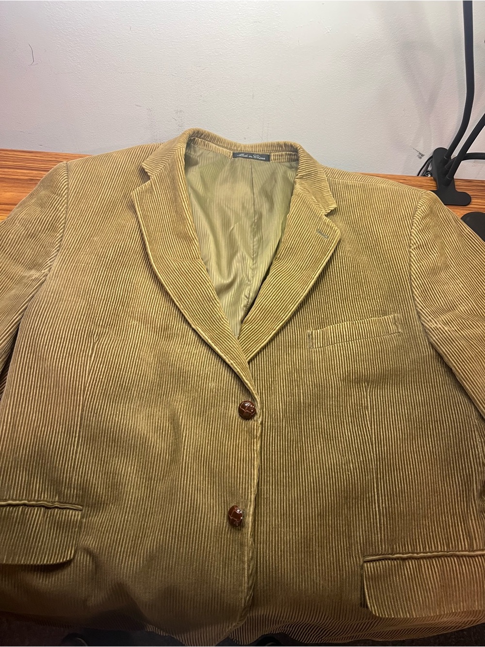 Men's Lightweight Corduroy Blazer in Tan